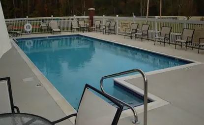 Hampton & Hampton Cove Hotel